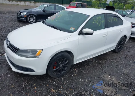 2014 Volkswagen Jetta 1.8T Se из США, поврежденный, VIN 3VWD17AJ4EM367712